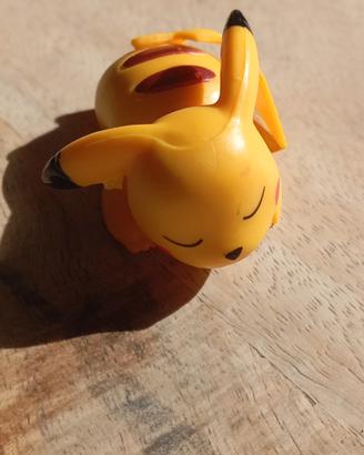 pikachu da collezione dormiente