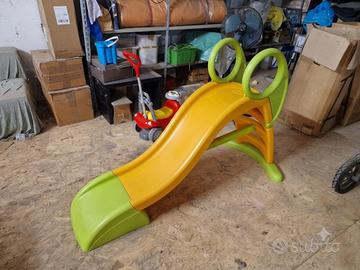 Scivolo per bambini in plastica
