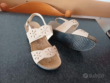 Scarpe da donna - sandali n.35/36 a scelta a