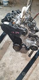 motoare audi a 4 b8  2.0 D 105 kw 