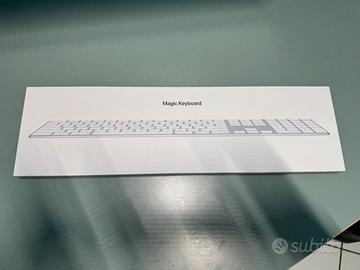 Apple Magic Keyboard con tastierino numerico