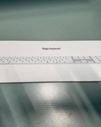 Apple Magic Keyboard con tastierino numerico