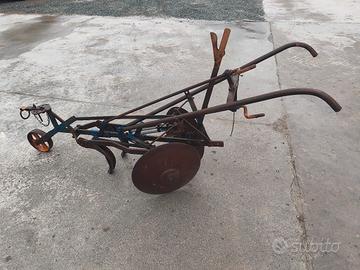 Attrezzi agricoli vintage
