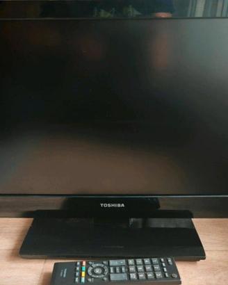 Monitor Tv TOSHIBA e decoder Tivúsat
