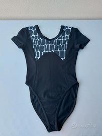 body nero con fantasia astratta 
