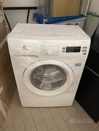 LAVATRICE  ELECTROLUX 7 KG