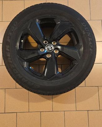 Cerchi in lega Toyota Rav 4+gomme
