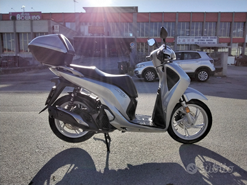 HONDA SH 125 ie ABS