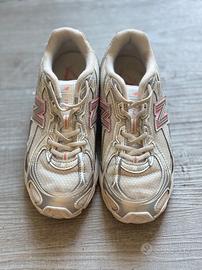 New Balance sneakers bambina bianche - numero 32