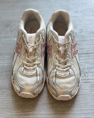 New Balance sneakers bambina bianche - numero 32