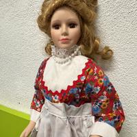 Bambola da collezione in ceramica anni ‘50 h40cm