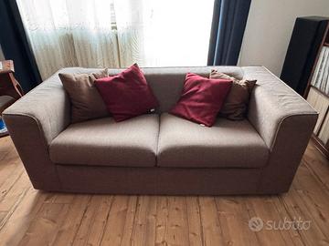 Divano 2 posti Poltrona e Sofà