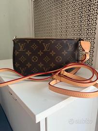 Borsa LV