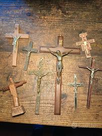 lotto religioso crocifissi antichi e vintage 