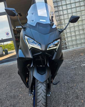 T Max 560 2025 euro 5+