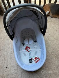 Navicella Chicco beige + Kit auto + Base + omaggi
