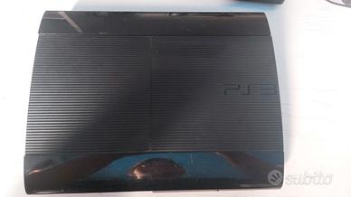 Playstation 3 500gb + 50 Giochi + 3 controller