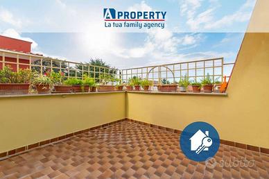 Attico / Mansarda di 90 m² con 4 locali a Roma