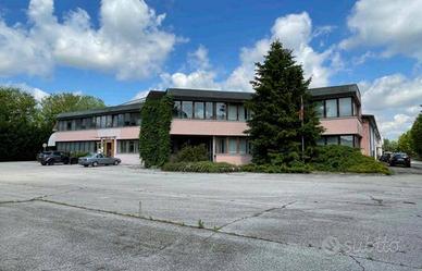 Immobile in asta di 6150 m² a Piombino Dese