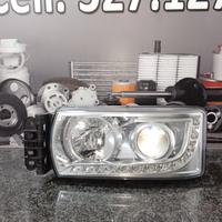 Faro Anteriore Sinistro Per Iveco Stralis