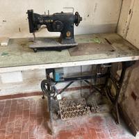 Macchina da cucire Singer 107W11 anni 40-50