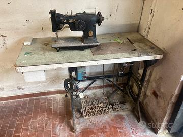 Macchina da cucire Singer 107W11 anni 40-50