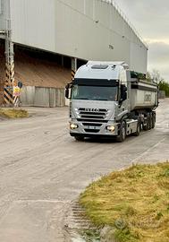 IVECO STRALIS 560 E5 impianto idraulico