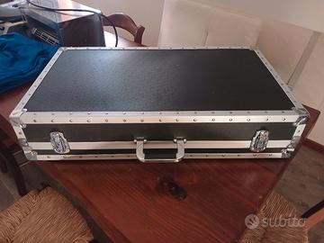 Flight case per Dj