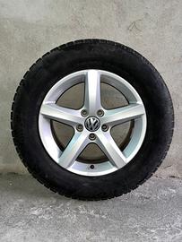 4 Cerchi 16” originali VW + gomme invernali Pirell