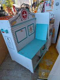 gioco in legno del dottore