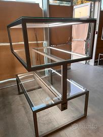 Espositore design ferro e vetro con LED