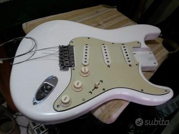 fender stratocaster 1961 olympic white originale