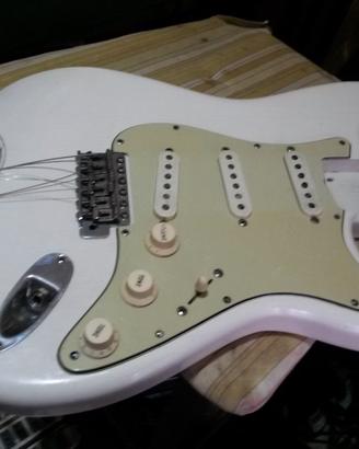 fender stratocaster 1961 oly white original color