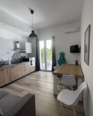 San Leone villetta con giardino