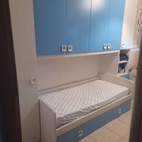 Cameretta 259 cm h, 300 cm lung, 60 cm profonda