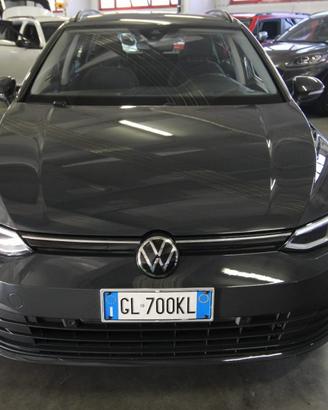 VOLKSWAGEN Golf Variant 2.0 TDI SCR Life