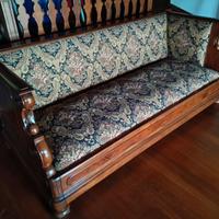 Divano d'epoca in legno primi 900 ben conservato