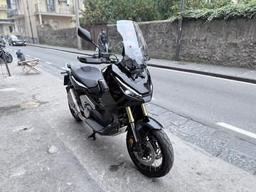 Honda X ADV 750