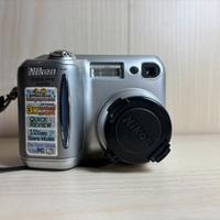 Nikon coolpix 4300 grigia