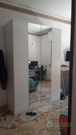 Armadio bianco moderno nuovissimo