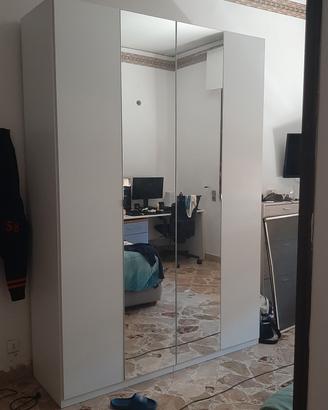 Armadio bianco moderno nuovissimo
