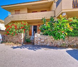 6 LOCALI A TRINITÀ D'AGULTU E VIGNOLA