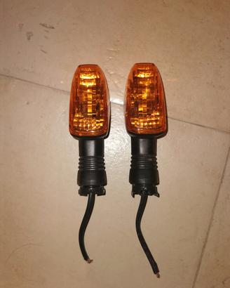 Coppia Frecce / Indicatori di Direzione Kawasaki 