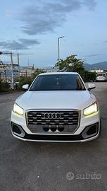 Audi Q2 1.6 CAMBIO AUTOMATICO - Diesel