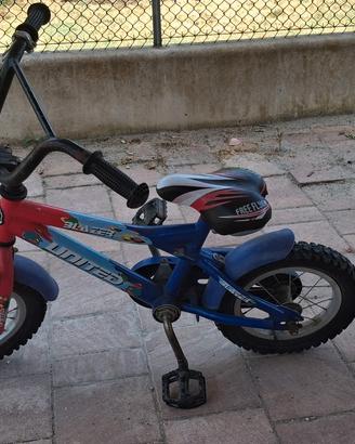 Bicicletta bici bimbo bambino con ruote ruotine