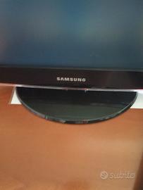 TV Samsung 19" LCD (Mod. LE19B450) + Telecomando 