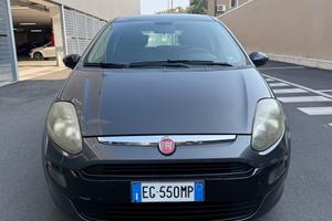 Fiat Punto Evo, comoda e compatta