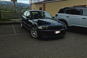 BMW E46 320d versione FULL con Tettuccio