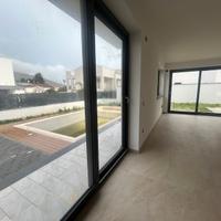 Villa unifamiliare con piscina