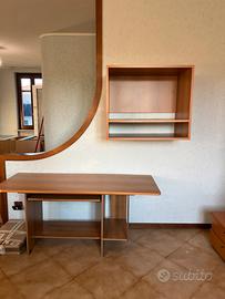 Scrivania porta conputer